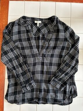 Joie Black and White Plaid Button-Down Shirt